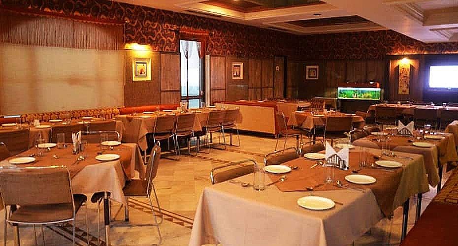 undefined Hotel Rass 5