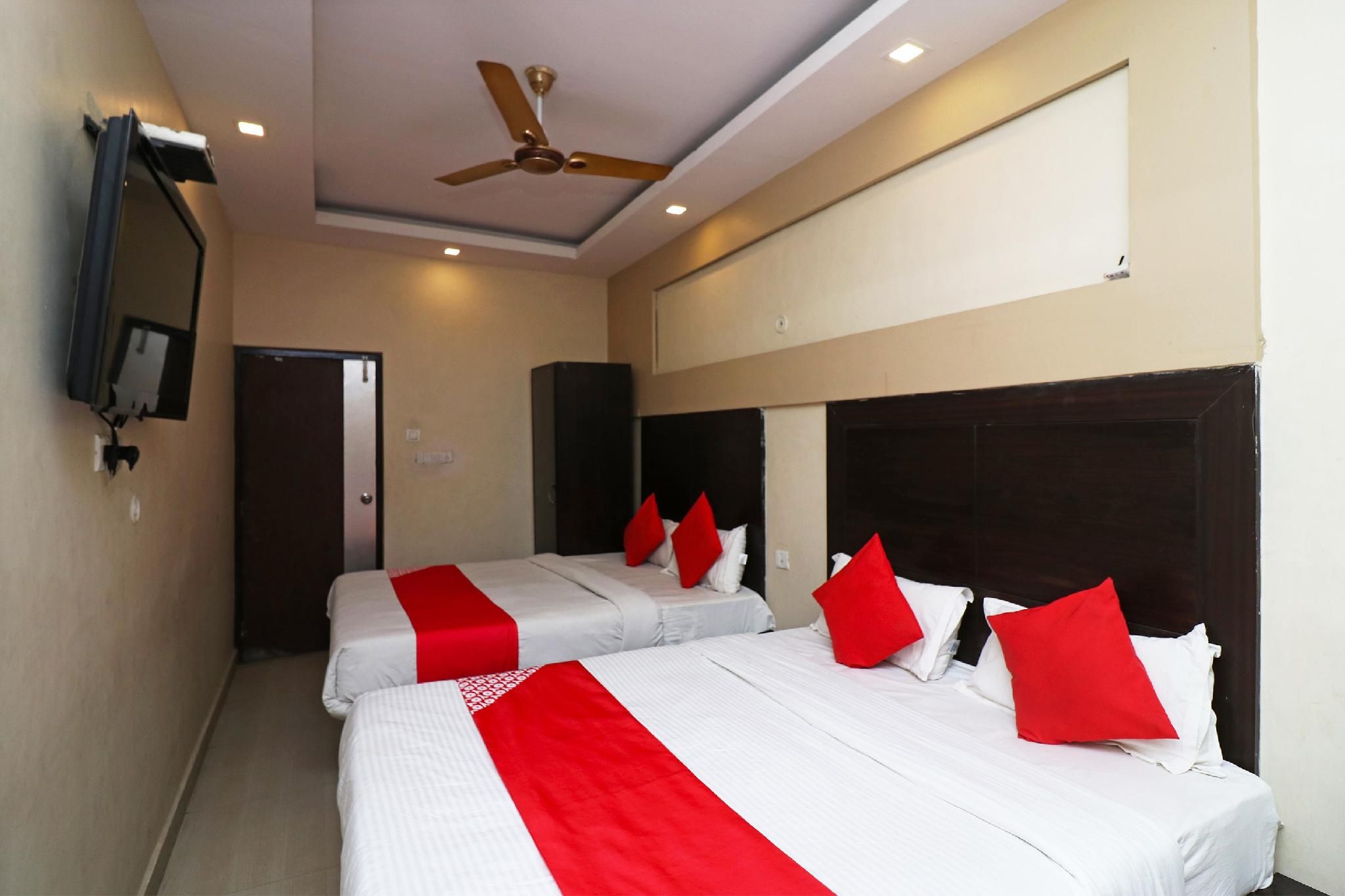 Comfort Triple Room with Shower