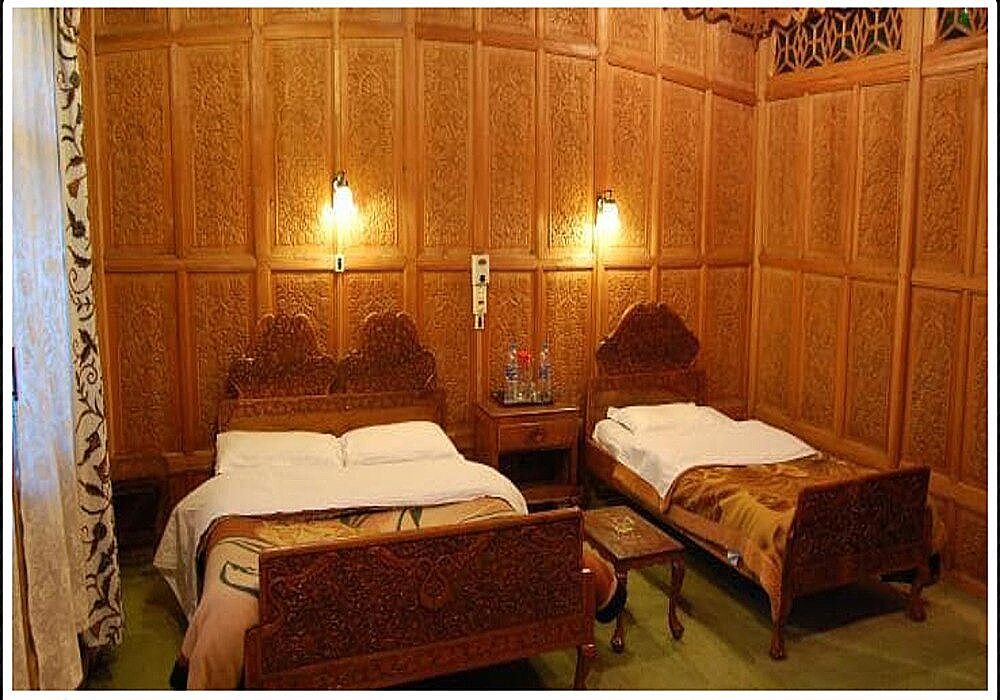 undefined Jeddah Houseboat 4