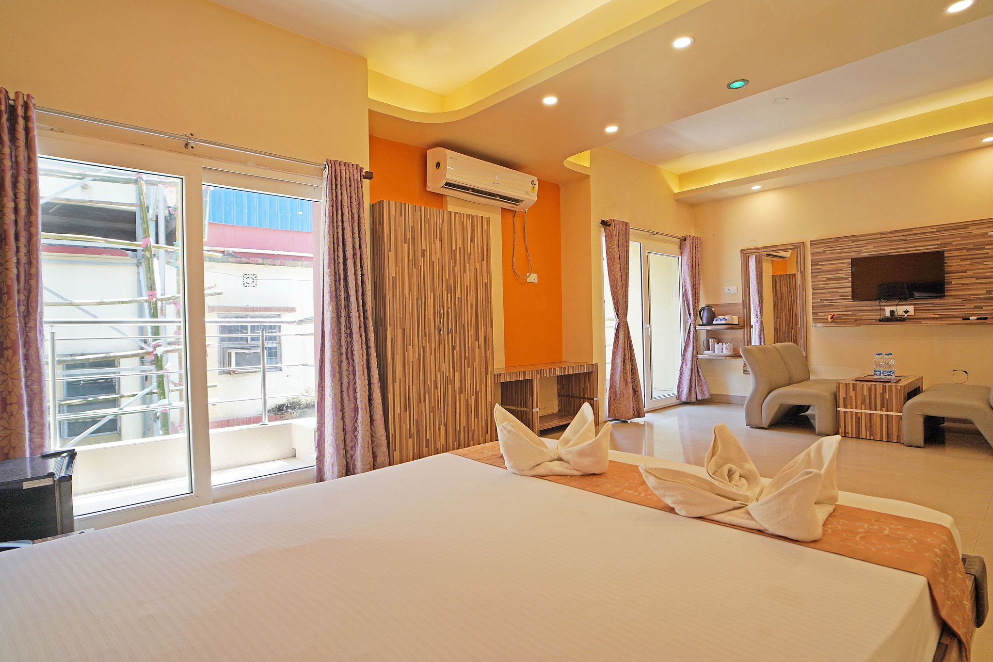 Deluxe AC Quadruple Room