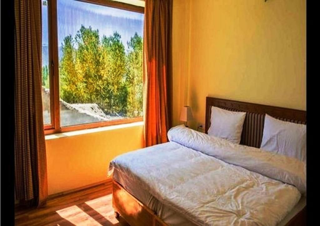 Himalayan Residency Ladakh Deluxe Double Room 16