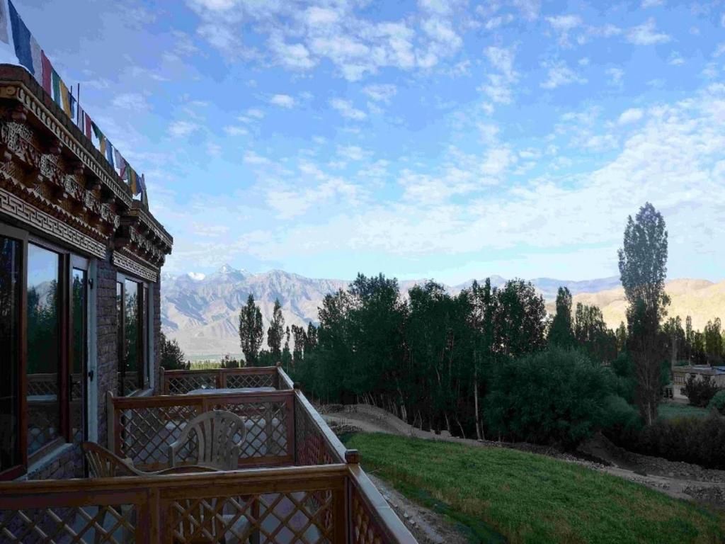 Himalayan Residency Ladakh Deluxe Double Room 18