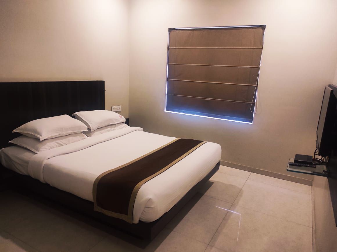 Hotel Rasika Deluxe Non AC Room