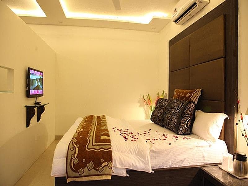 Suite Room