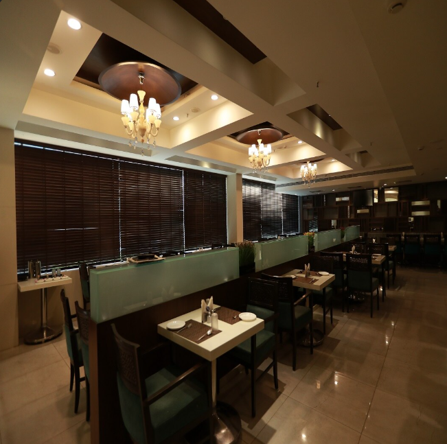 Food & Dining