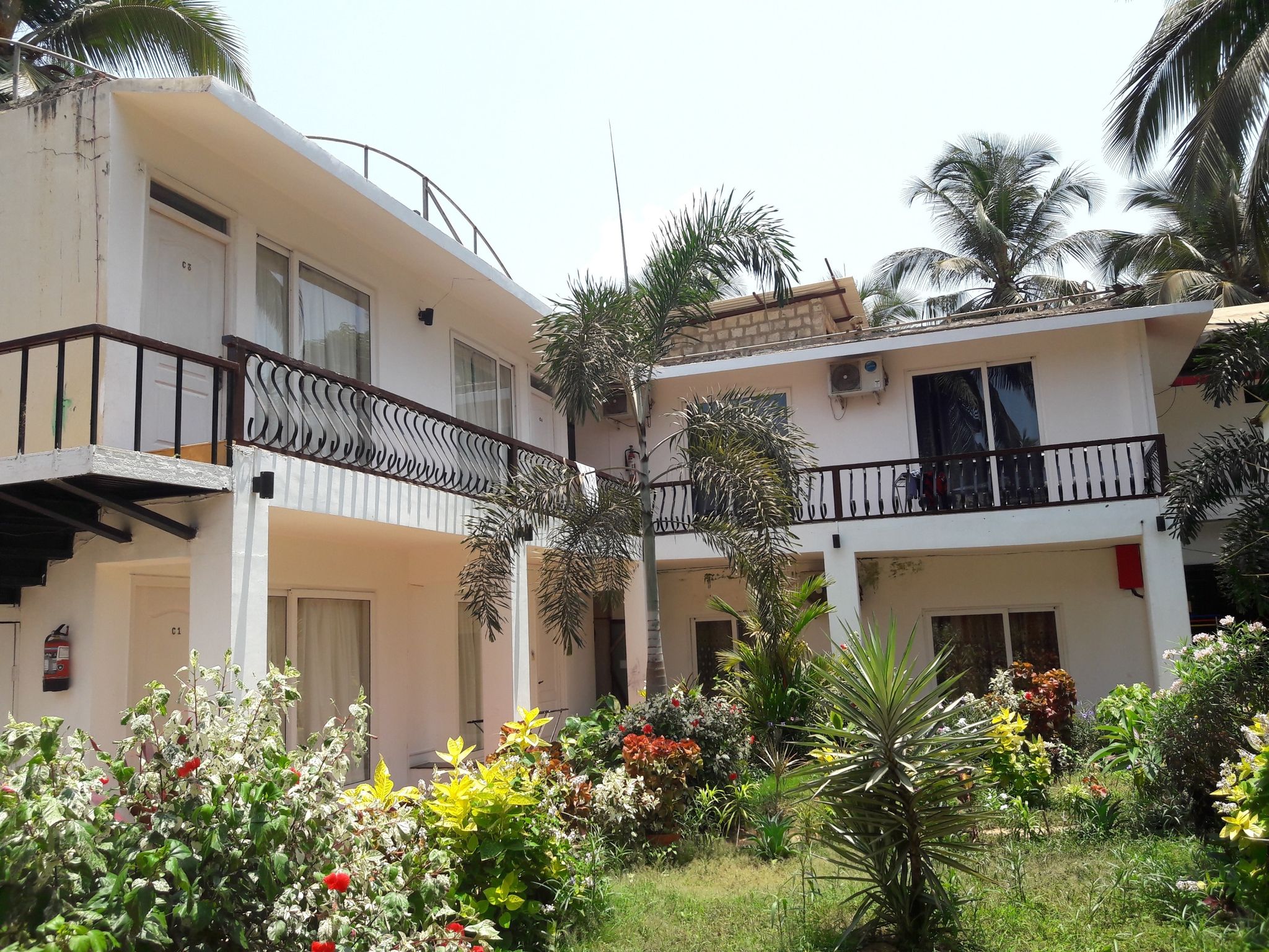 undefined Paparazzi Resort 6