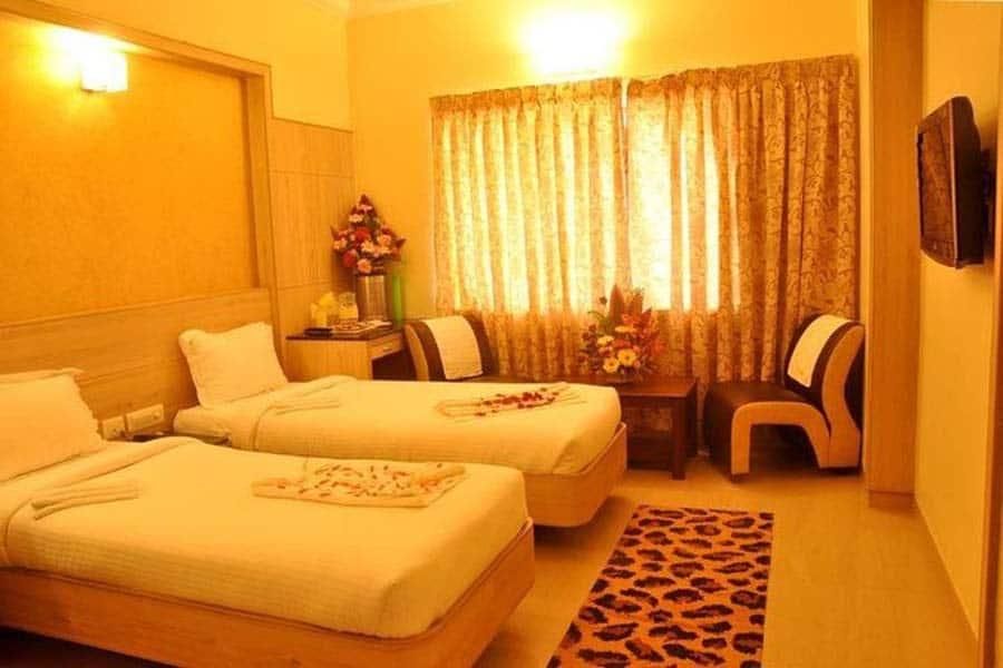 Short Stay from 1 PM to 7 PM