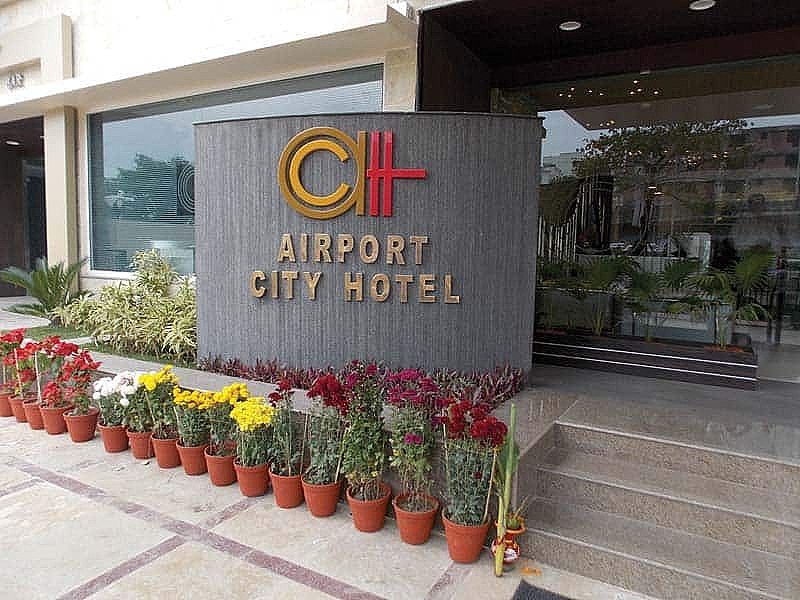 undefined Airport City Hotel 6