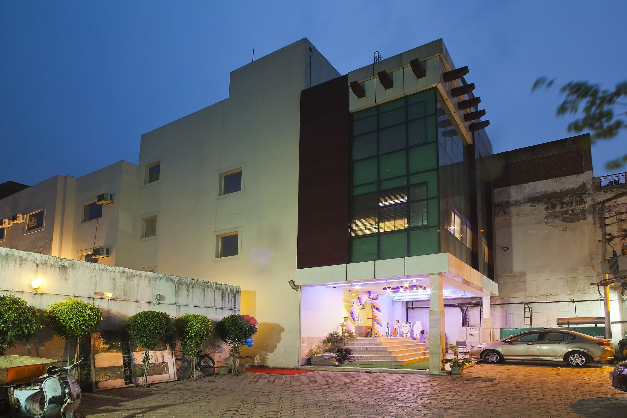 undefined Hotel Deviram Palace 5