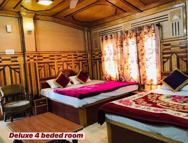 Deluxe Four Bed Room