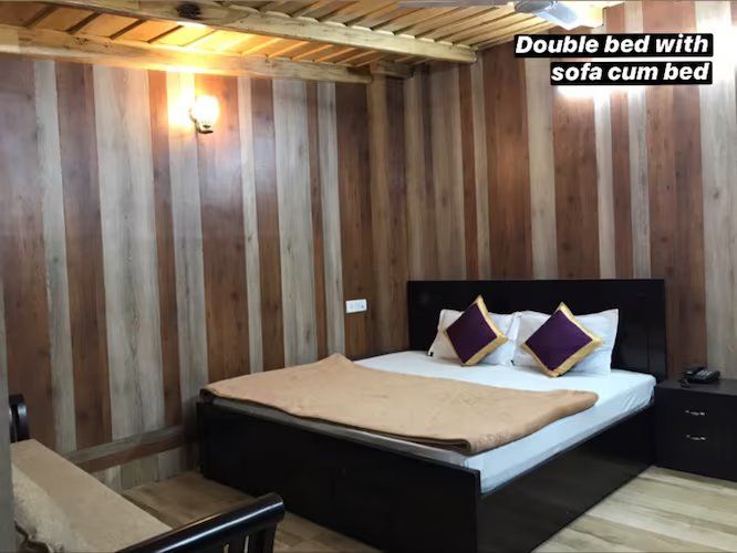 Deluxe Double Bed Room