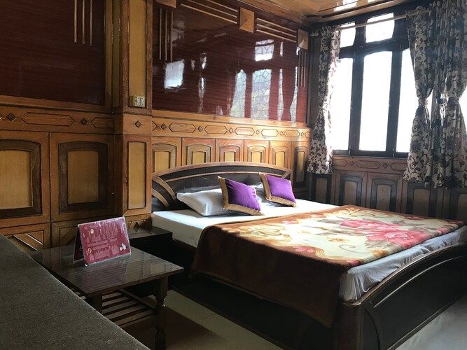 Deluxe Double Bed Room