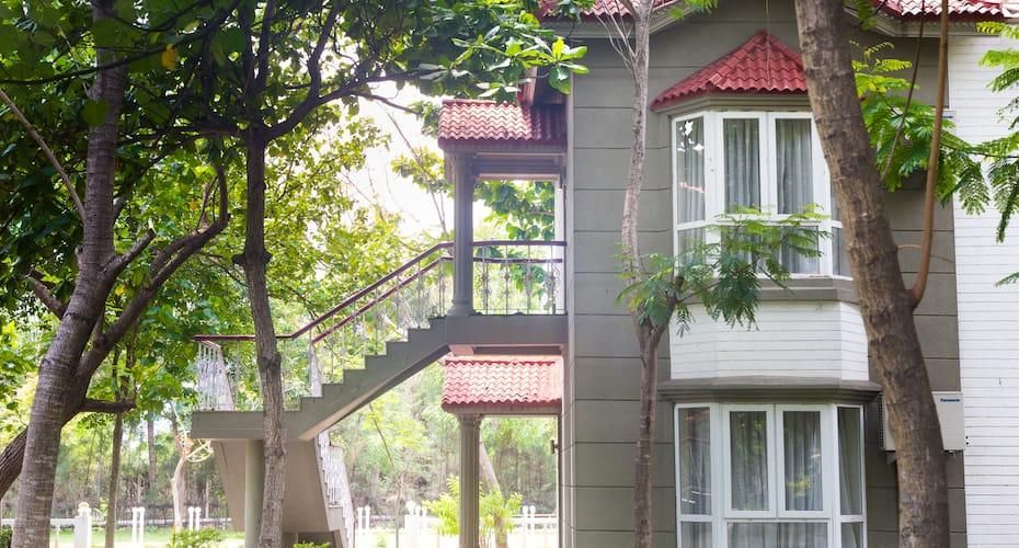 undefined Pleasant Days Resort 4