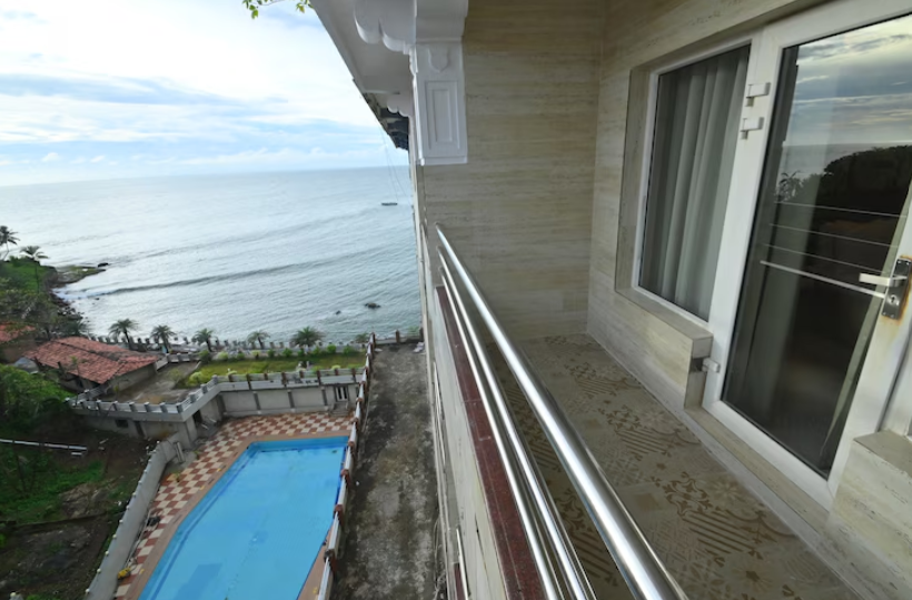 RNS Residency Pool View Superior AC Room 3