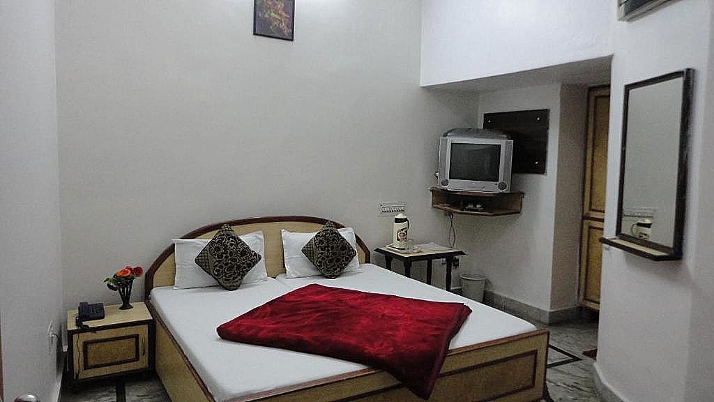 Standard Double Bed Room