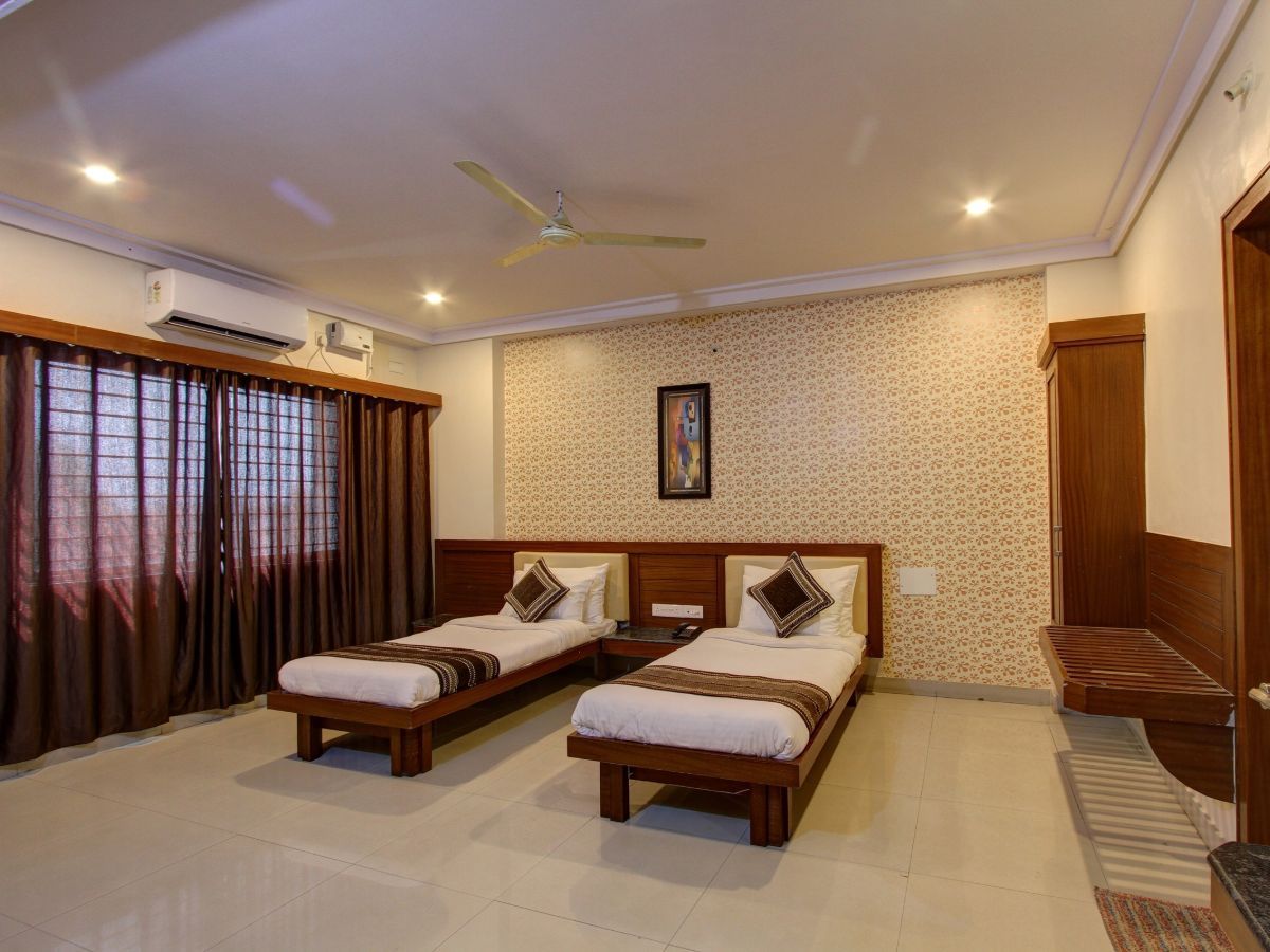 undefined Mathura Inn 5