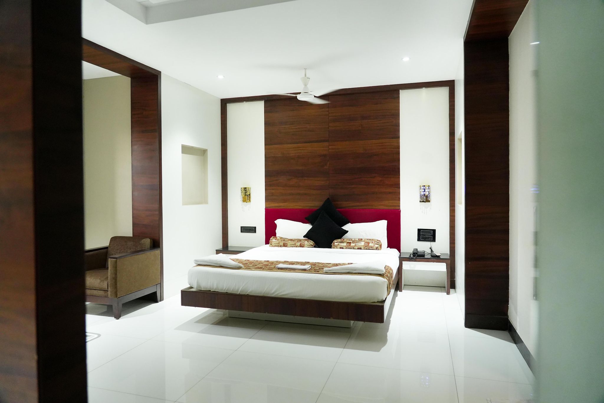undefined LUMBINIS GRAND 10