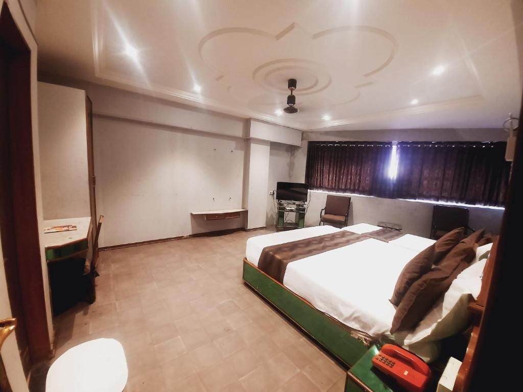 Super Deluxe Room