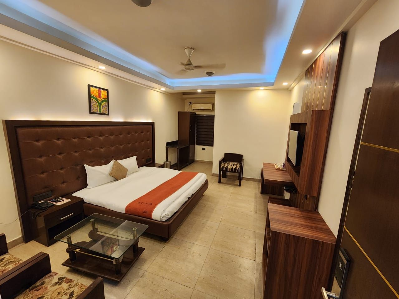 undefined Hotel Taj Inn 6