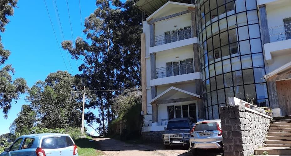 undefined 4u Resort 10