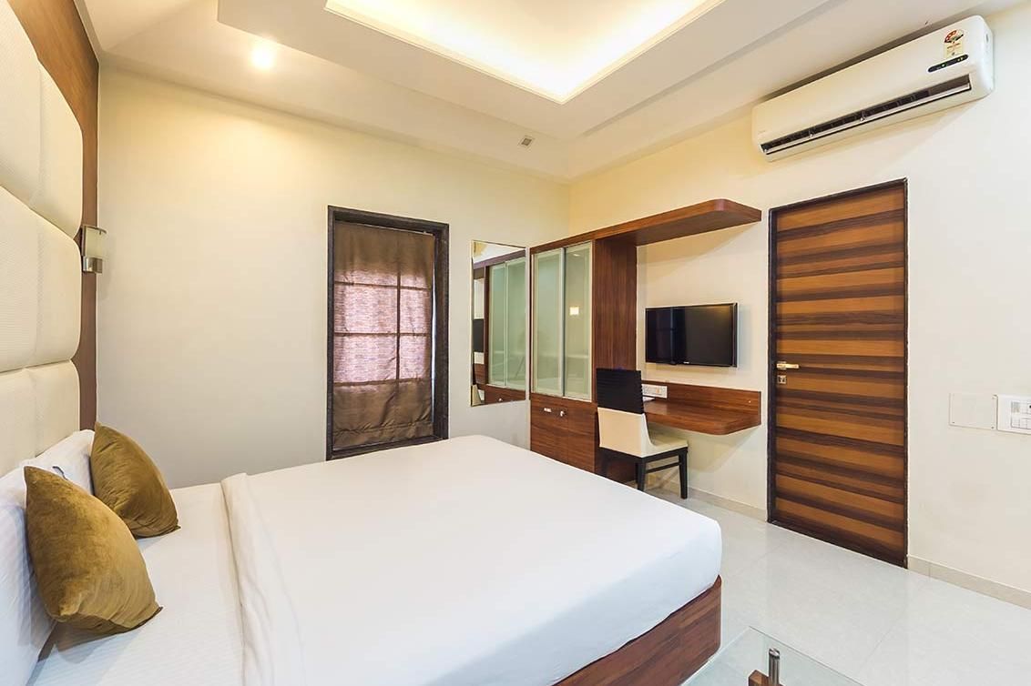 Deluxe Double Room - YCHS - Prepaid