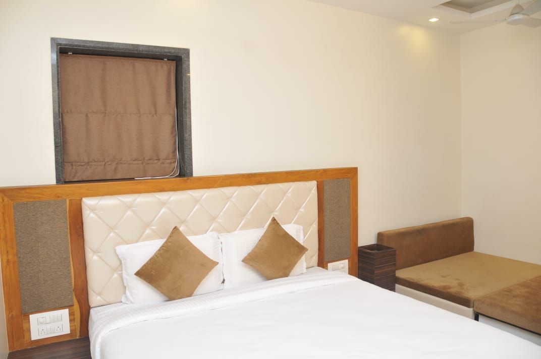 Hotel Raj Palace Deluxe room