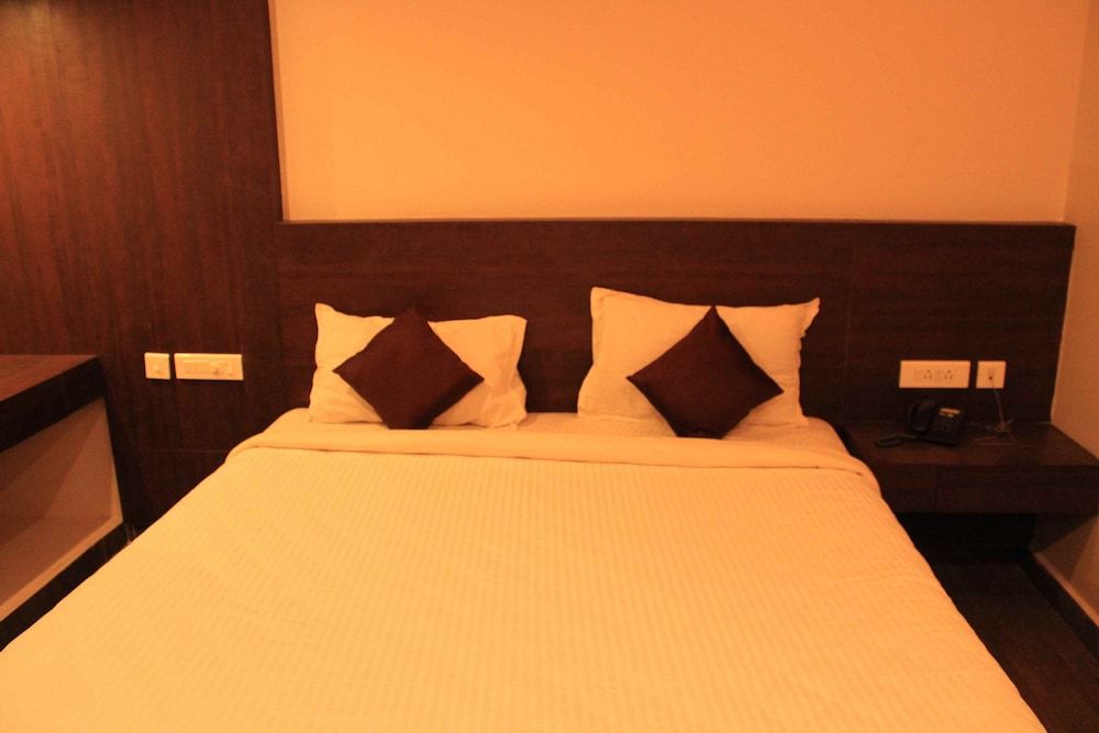 Temple Stays Executive Apartment, 2 Bedrooms, Non Smoking, Kitchen 4