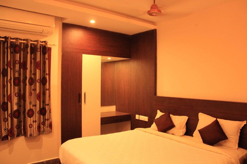 Temple Stays Executive Apartment, 2 Bedrooms, Non Smoking, Kitchen 3