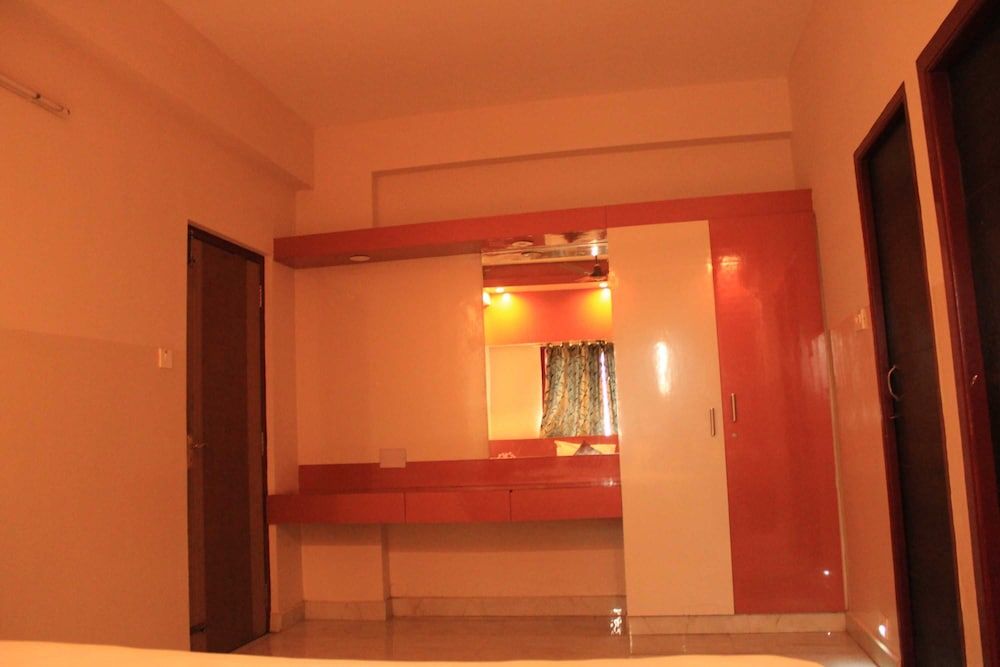 Temple Stays Executive Apartment, 2 Bedrooms, Non Smoking, Kitchen 6