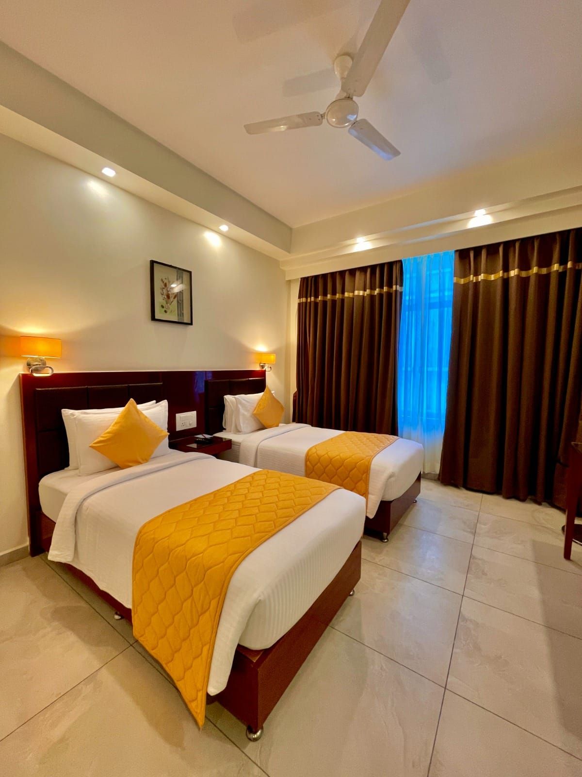 2 Single Beds, Non-Smoking, Superior Room, Smart Tv, Mini Bar, Wi-Fi, Coffee And Tea Maker