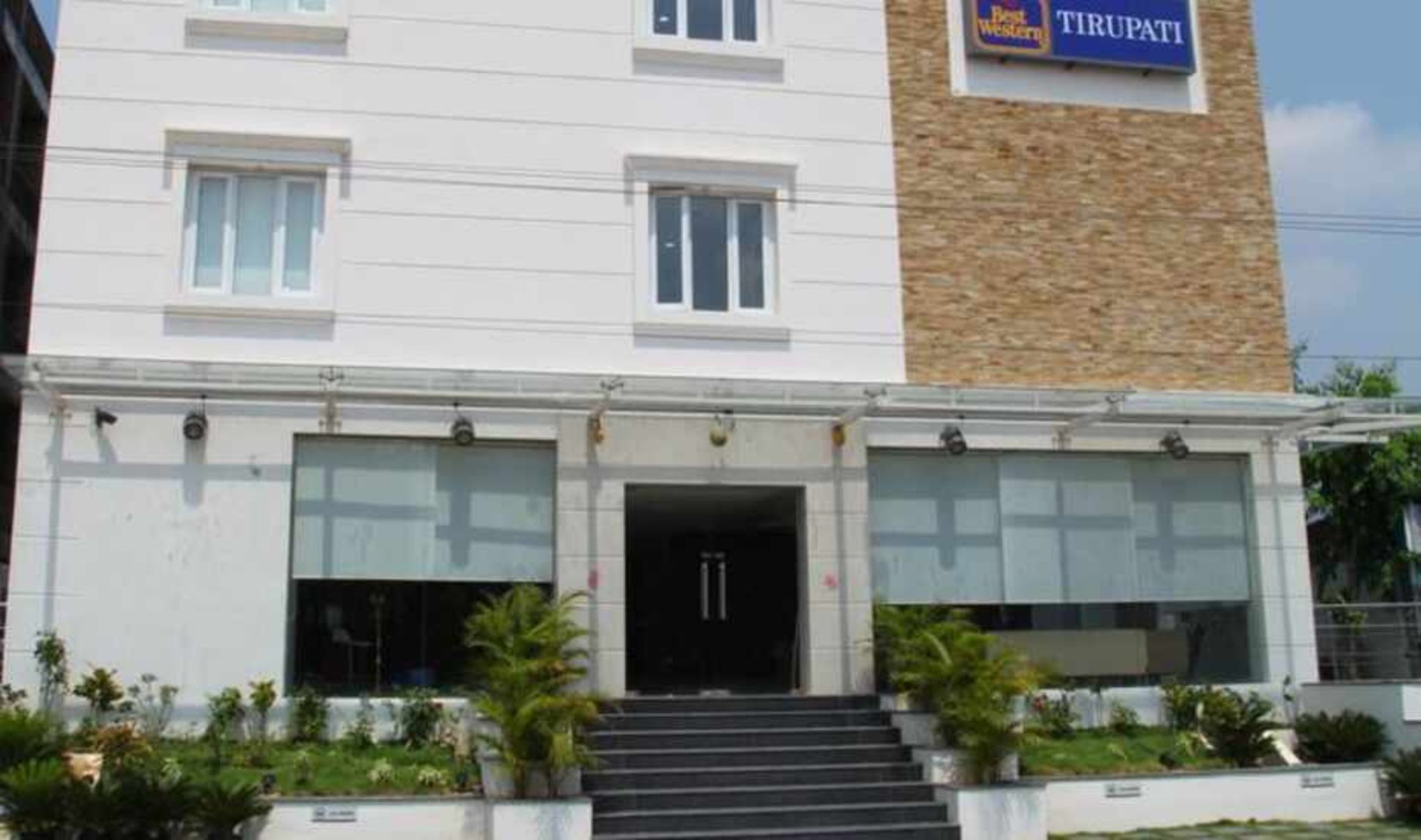 Hotel Exterior