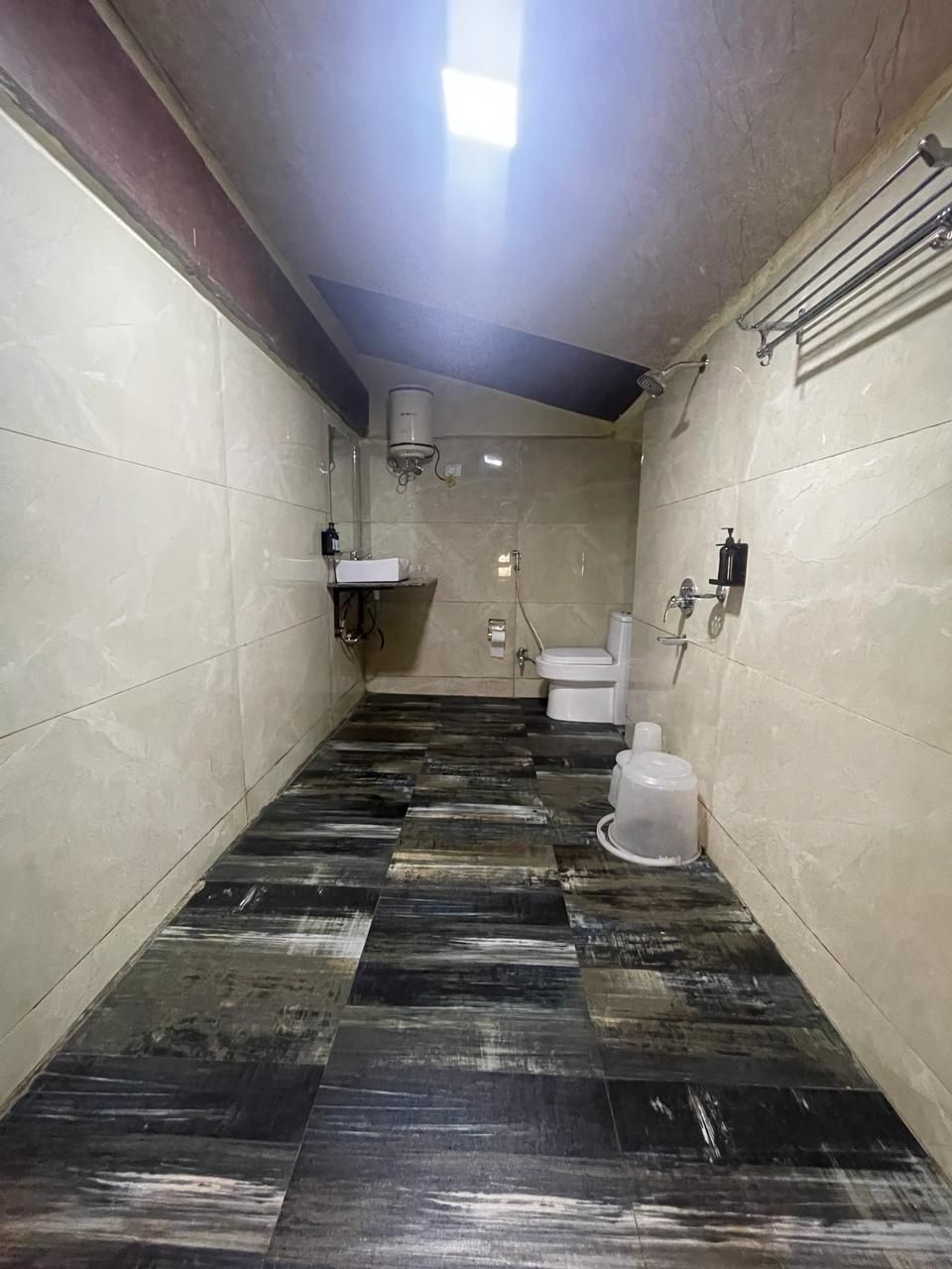 Ark Resorts Deluxe Room 17