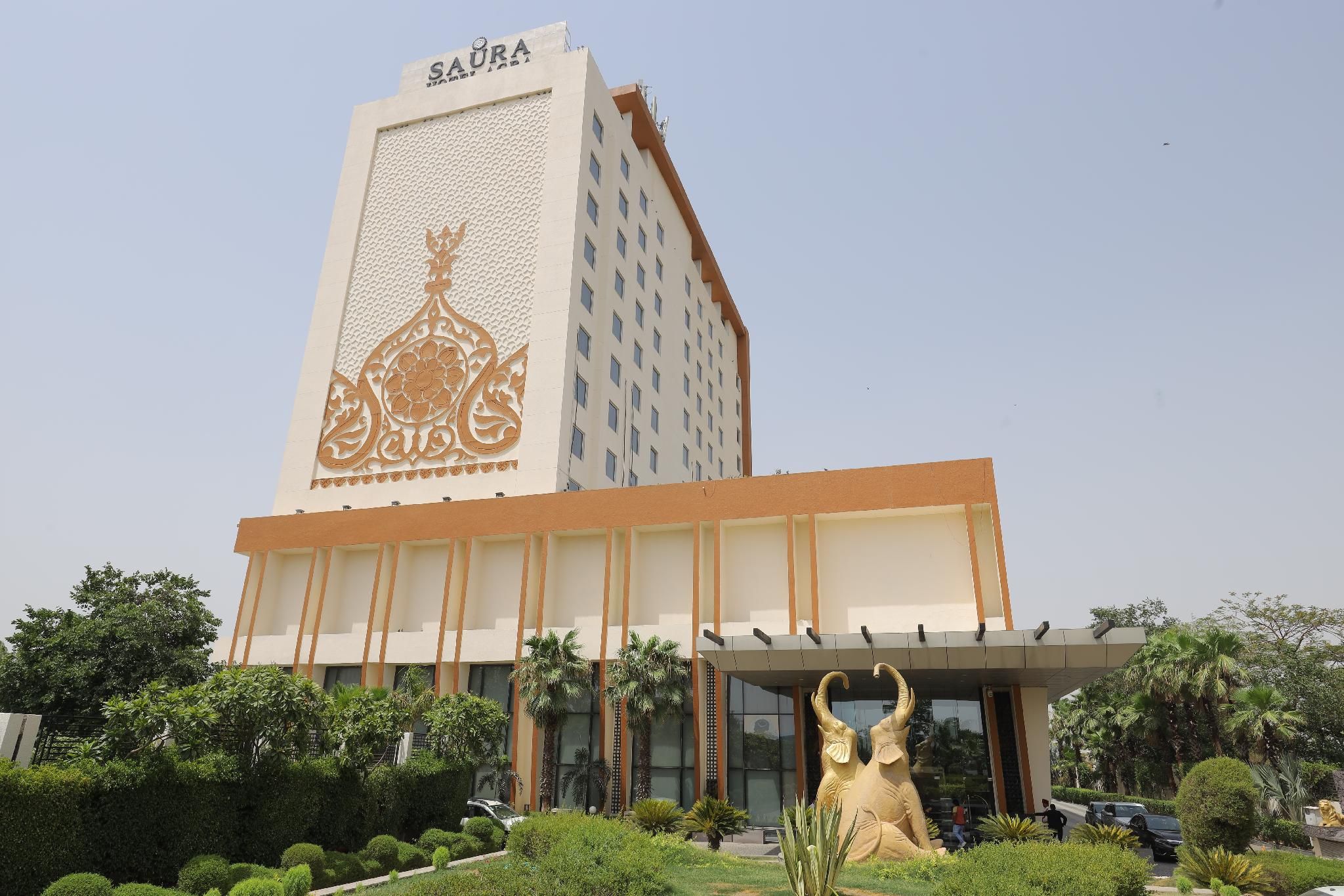 undefined Hotel Ramada Plaza