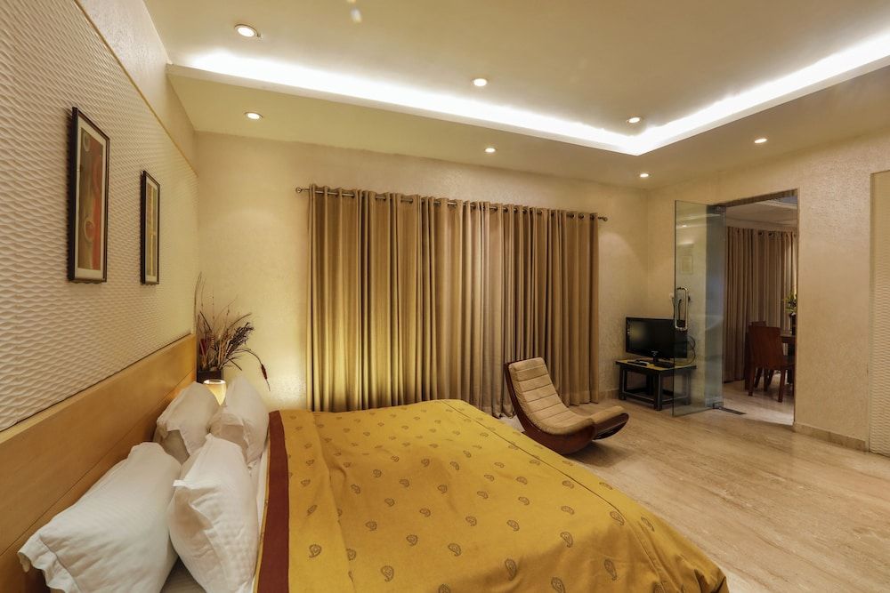 Hotel Shivoy STANDARD ROOM 2