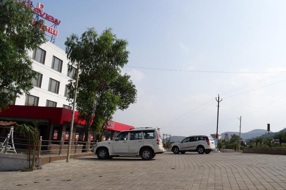 undefined Hotel Lake View 7