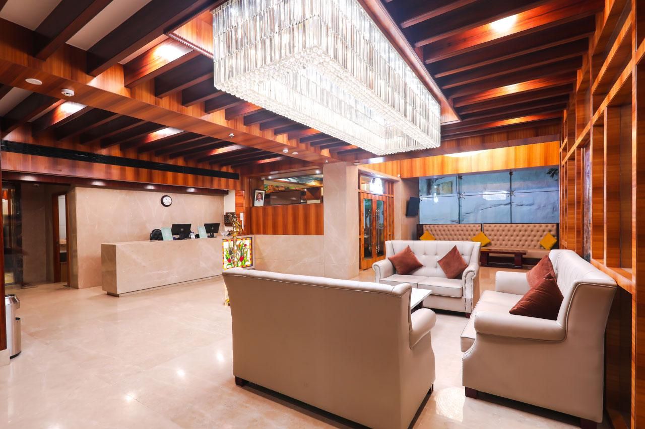 RKN Grand Hotel  Executive Suite 5