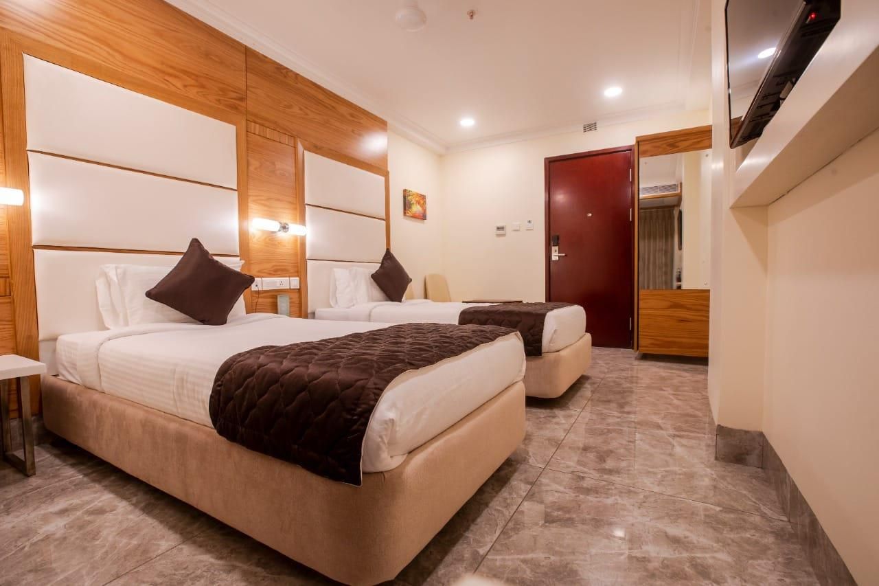 RKN Grand Hotel  Executive Suite 4