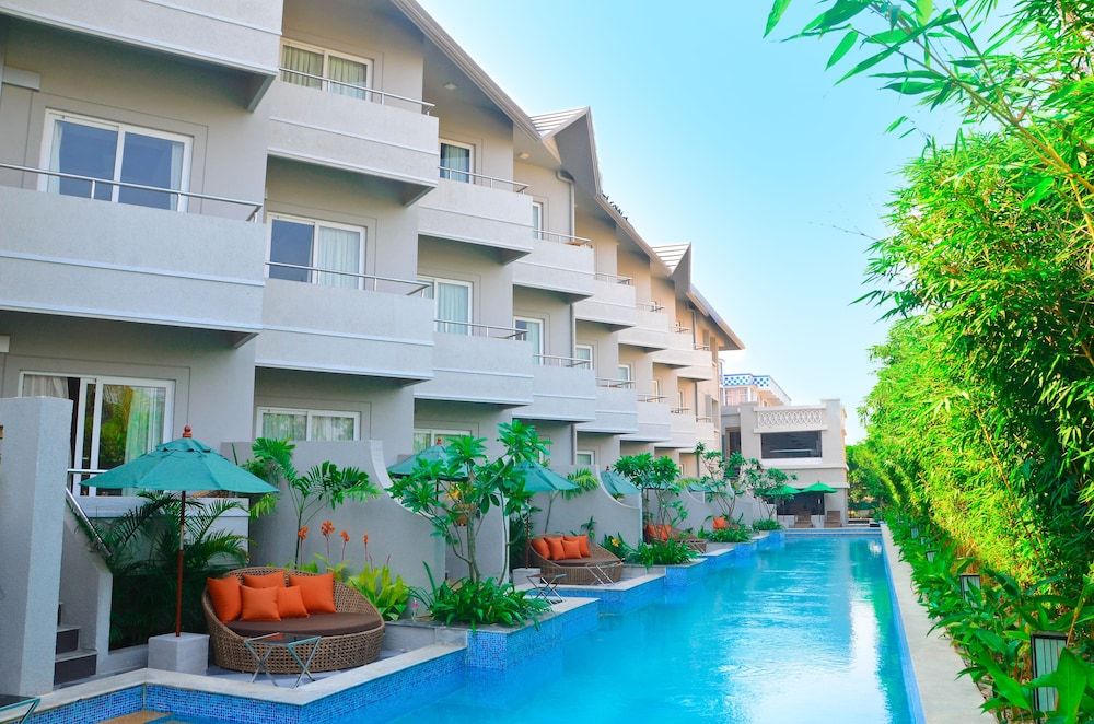 PRAMOD CONVENTION & BEACH RESORT PURI Kings Court 9