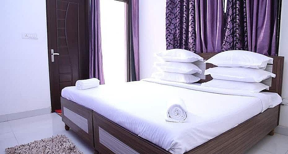 undefined Hotel Airport Land 4