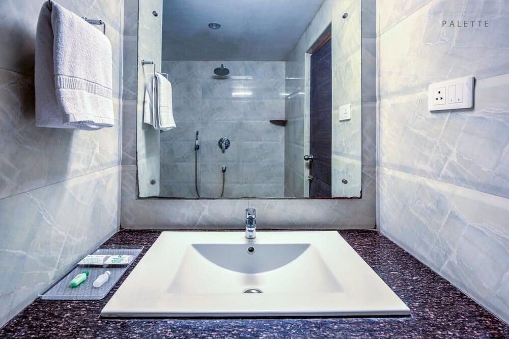 KA Hotels Corporate room 6