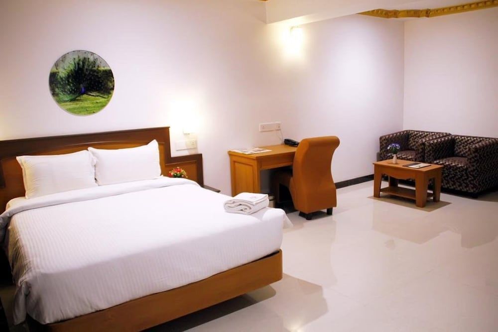 KA Hotels Corporate room 4