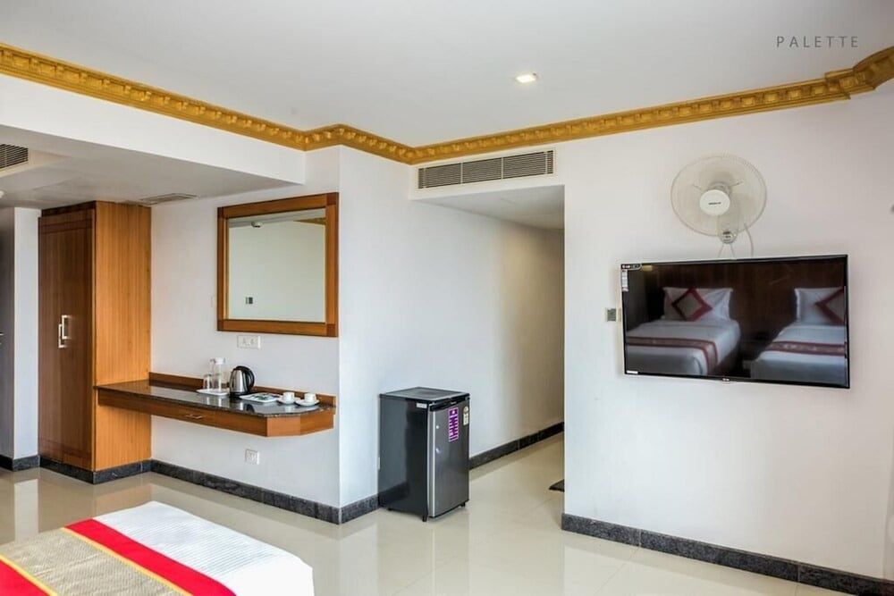 KA Hotels Corporate room 8