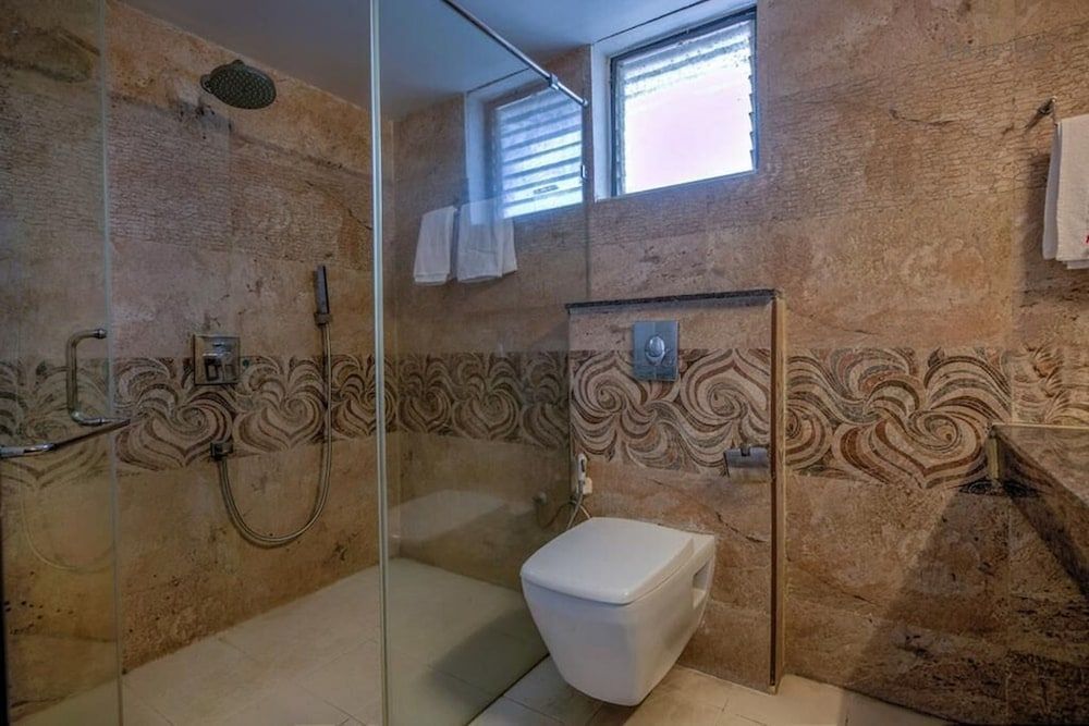 KA Hotels Corporate room 5