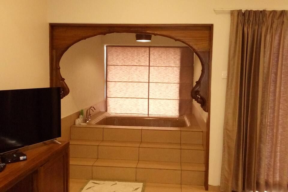 deluxe ac villa with