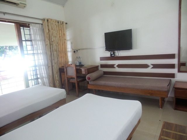 KTDC Kumarakom Gateway Resort Executive 2
