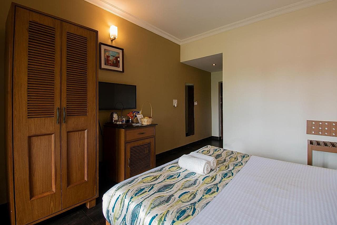 Sol Fiesta By Himalaya Deluxe Room 4