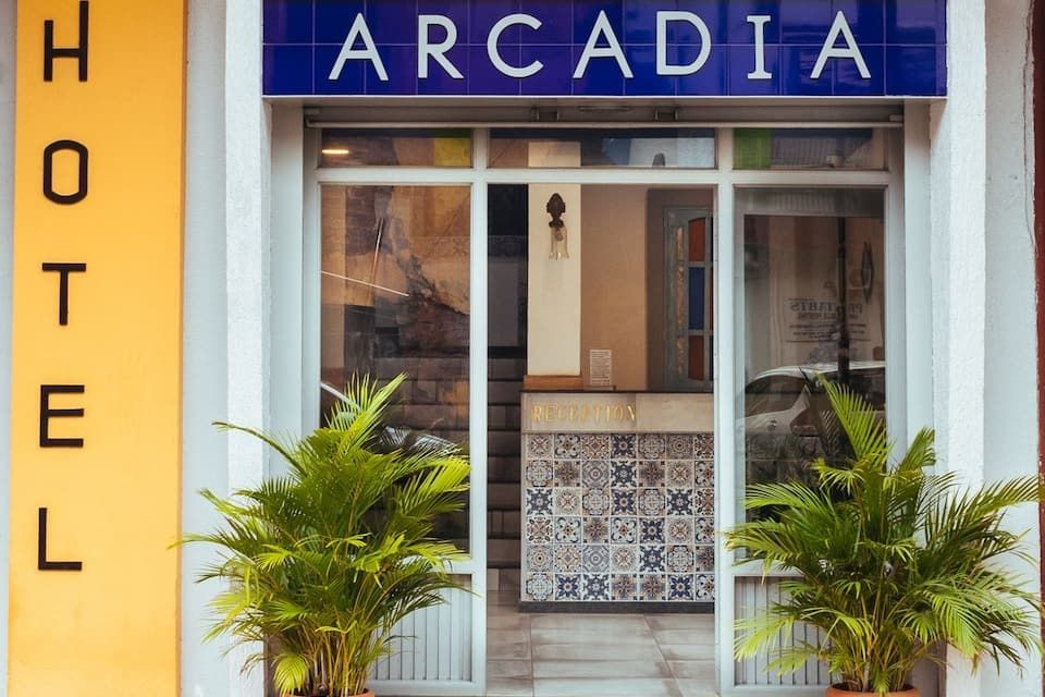 Hotel Arcadia Facade