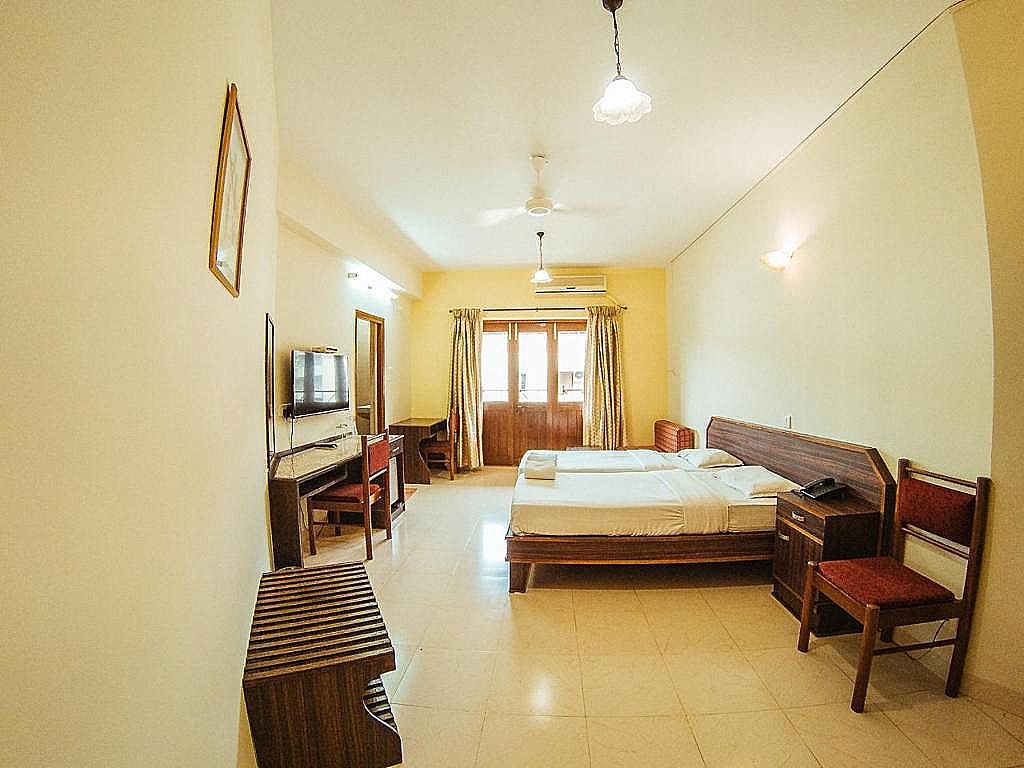 Hotel Arcadia Standard AC Room 5