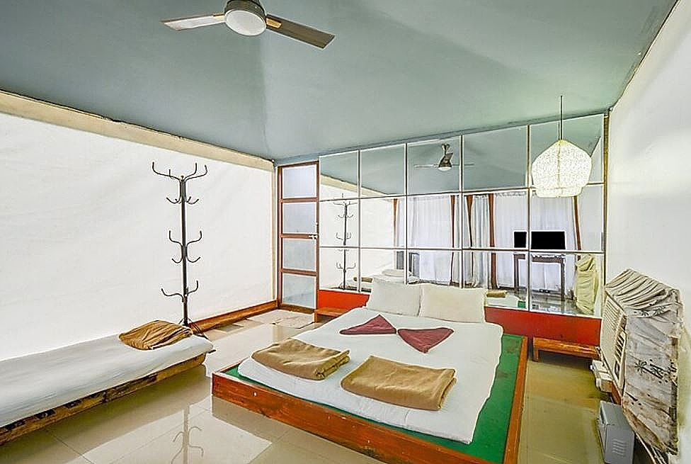 undefined Cocos Resort 5