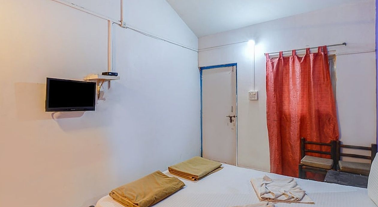 Cocos Resort Standard Non Ac Room 3